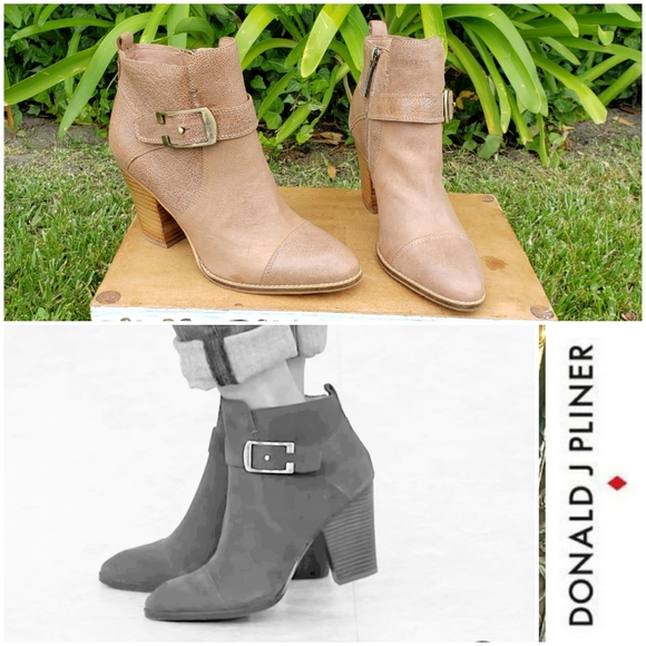 Donald J. Pliner Shoes - Beautiful Donald J. Pliner Natural/Neutral Leather Buckle Booties